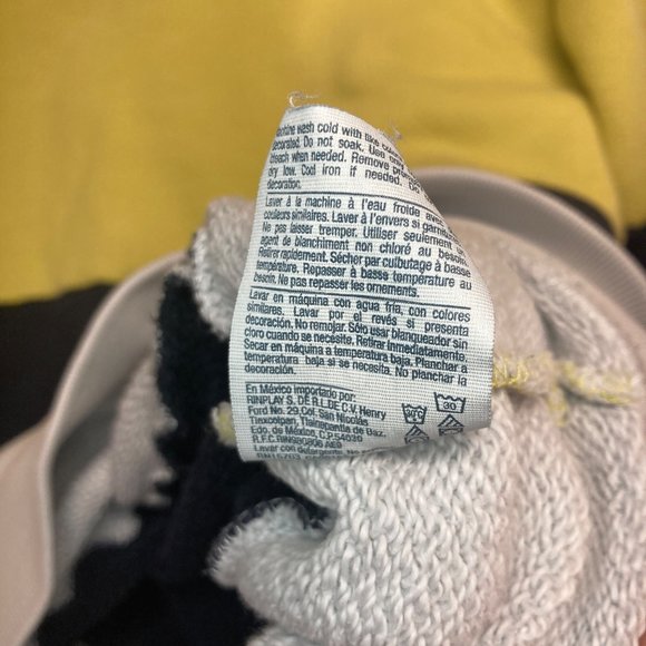 Champion Spellout color block sweater medium - Picture 5 of 8